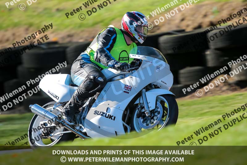 cadwell no limits trackday;cadwell park;cadwell park photographs;cadwell trackday photographs;enduro digital images;event digital images;eventdigitalimages;no limits trackdays;peter wileman photography;racing digital images;trackday digital images;trackday photos